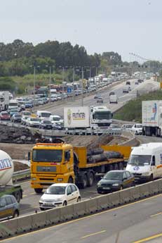 Col·lapse a l'autovia de Castelldefels (13 de setembre de 2006)